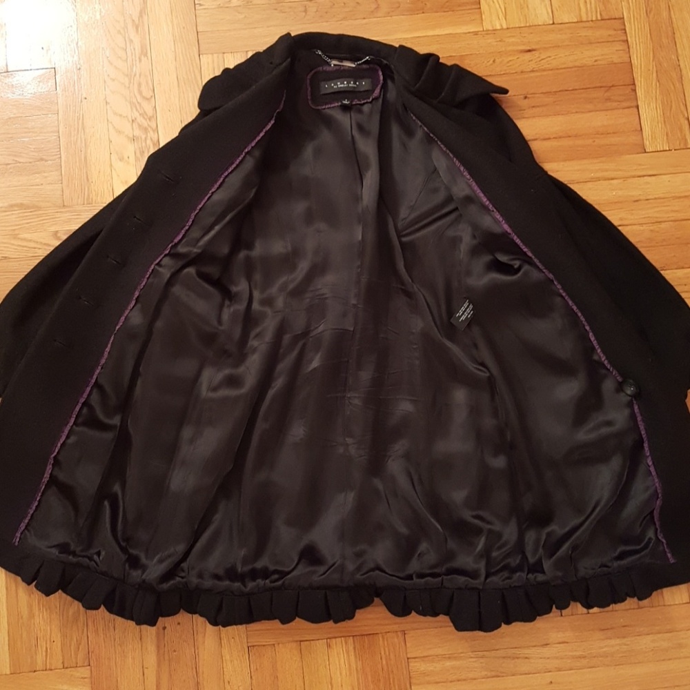 Coat - Picture 6 of 8